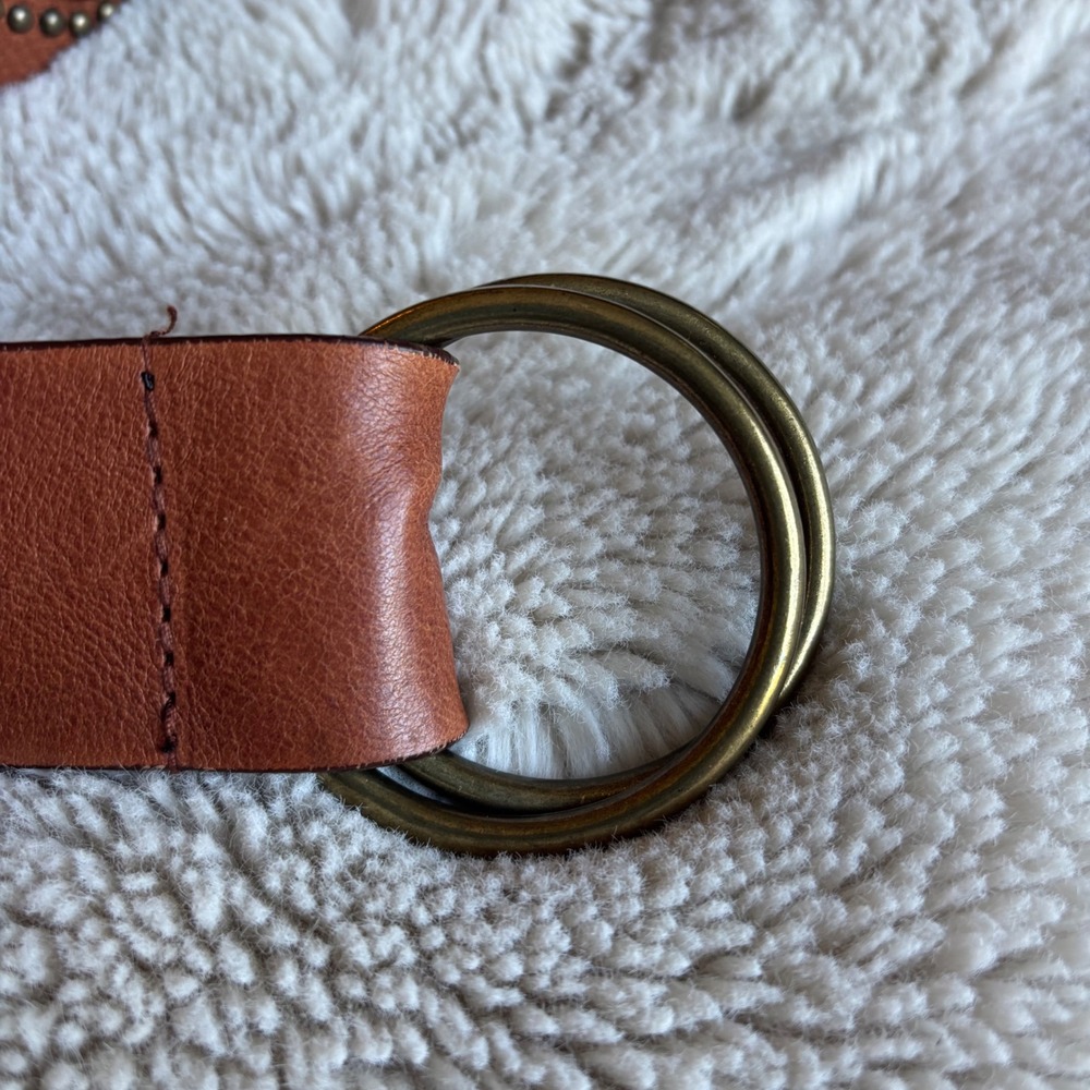 Womens Brown Genuine Leather Western Studded Medallion O-Ring Belt Size M - Picture 4 of 8